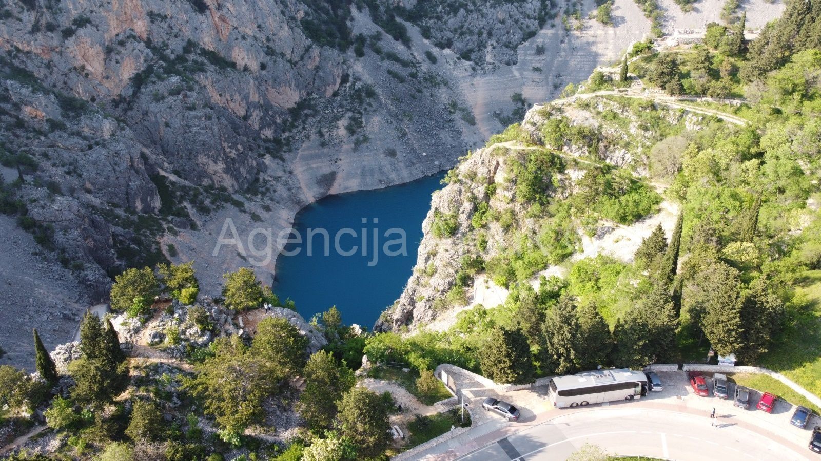 Land-/Forstwirtschaft zum Kauf 105.000 € Imotski center