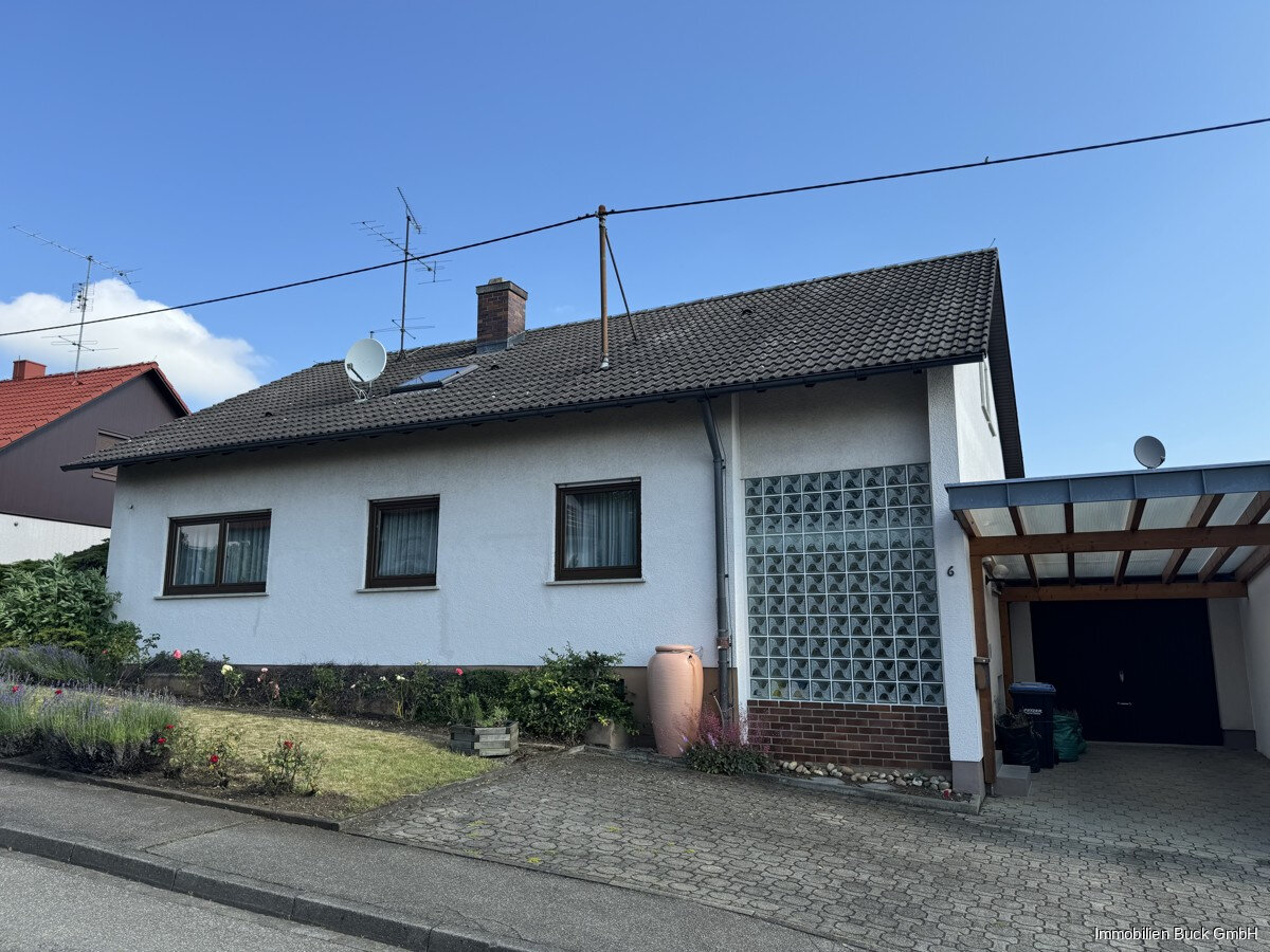 Einfamilienhaus zum Kauf 379.000 € 8 Zimmer 178 m²<br/>Wohnfläche 660 m²<br/>Grundstück Aufhausen Geislingen an der Steige 73312