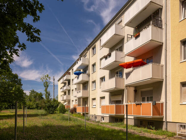 Wohnung zur Miete 405 € 3 Zimmer 58,7 m² 3. Geschoss Albrecht-Dürer-Straße 24 Merseburg Merseburg 06217