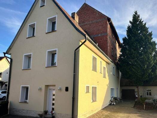 Einfamilienhaus zum Kauf 349.000 € 5 Zimmer 130 m² 1.015 m² Grundstück Schlüsselfeld 96132