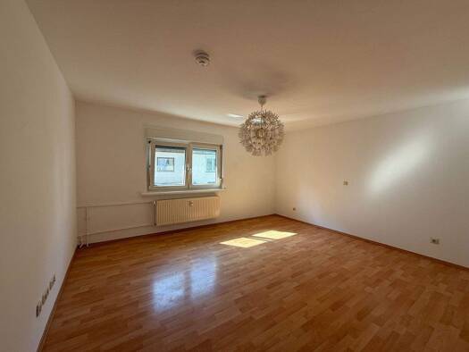 Wohnung zur Miete 650 € 2 Zimmer 65 m² 3. Geschoss frei ab sofort Mosbach Mosbach 74821