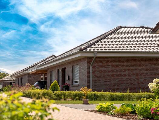 Bungalow zum Kauf - Erstbezug provisionsfrei 445.000 € 3 Zimmer 89 m² 359 m² Grundstück An der Innerste 16 Baddeckenstedt Baddeckenstedt 38271