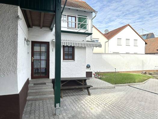 Einfamilienhaus zum Kauf 639.000 € 7 Zimmer 129 m² 331 m² Grundstück frei ab 01.03.2026 Hofheim Hofheim am Taunus 65719