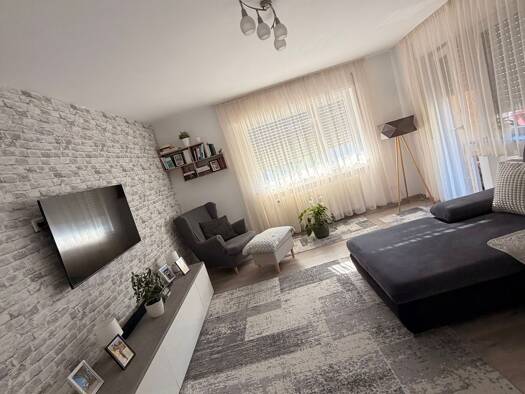 Terrassenwohnung zum Kauf provisionsfrei 535.000 € 4 Zimmer 96 m² Geschoss 2/4 frei ab 12.12.2026 Berliner Straße 10 Hofheim Hofheim am Taunus 65719
