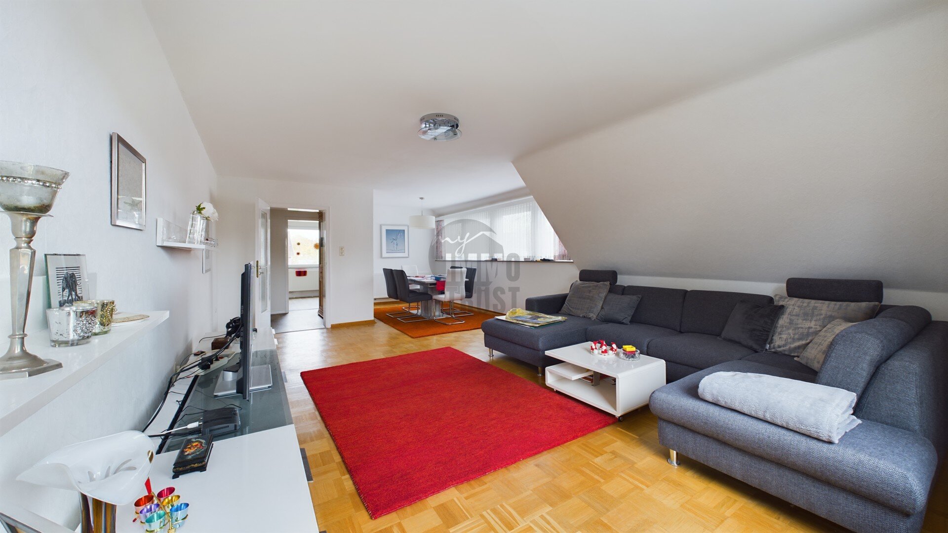 Mehrfamilienhaus zum Kauf 475.000 € 6 Zimmer 161 m²<br/>Wohnfläche 759 m²<br/>Grundstück Havelse - Mitte Garbsen 30823