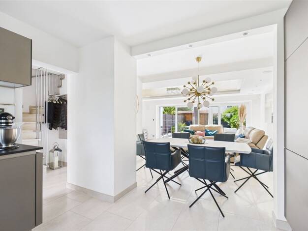 Haus zum Kauf 975.000 € 6 Zimmer 110 m² 212 m² Grundstück Fürstenfeldbruck 82256