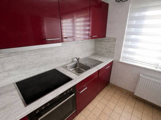 Einfamilienhaus zum Kauf 340.000 € 8 Zimmer 111 m² 506 m² Grundstück Spaichingen 78549