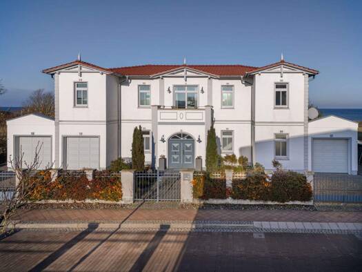 Villa zum Kauf 376,5 m² 2.215 m² Grundstück Kühlungsborn 18225