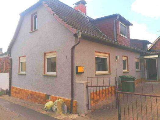 Einfamilienhaus zur Miete 1.000 € 4 Zimmer 120 m² 171 m² Grundstück frei ab 01.11.2026 Steingasse 1 Großkrotzenburg 63538