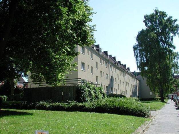 Wohnung zur Miete 445 € 2 Zimmer 39,1 m² frei ab 20.12.2025 Gaußstr. 41 Gaarden-Ost Kiel 24143