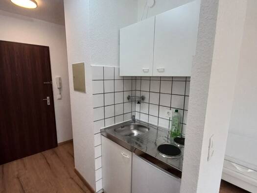 Studio zur Miete 395 € 1 Zimmer 24 m² 4. Geschoss St Johann Saarbrücken / Eschberg 66121