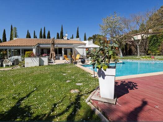 Einfamilienhaus zum Kauf 1.200.000 € 5 Zimmer 244,8 m² 2.000 m² Grundstück Luynes BOUC BEL AIR 13320