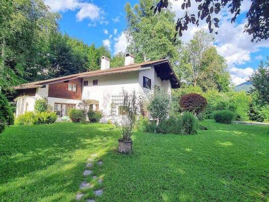 Einfamilienhaus zum Kauf 9 Zimmer 225 m² 2.335 m² Grundstück Partenkirchen Garmisch-Partenkirchen 82467