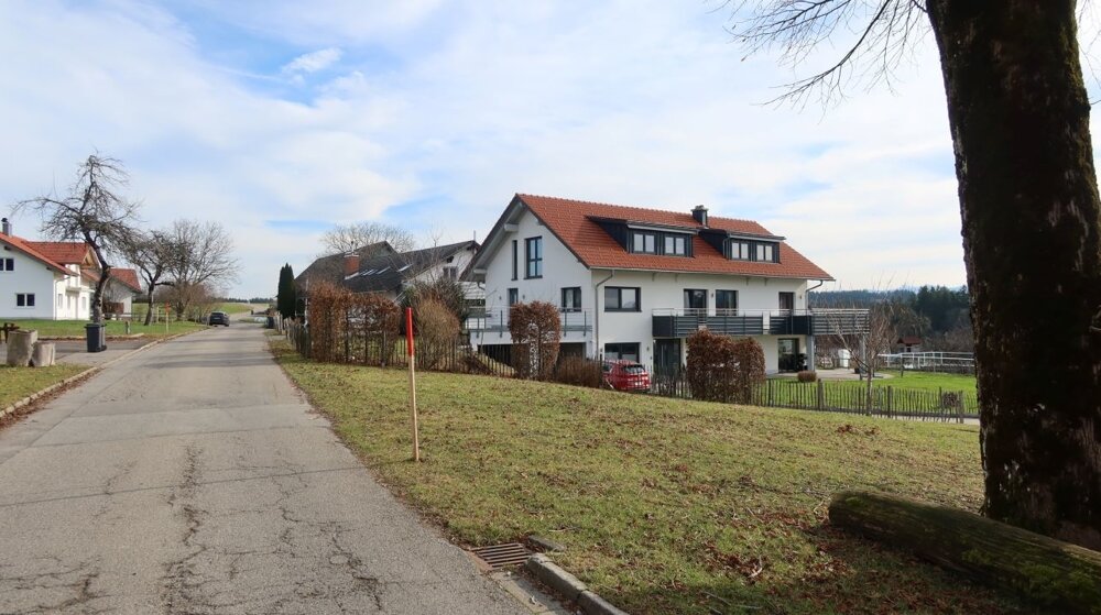 Einfamilienhaus zum Kauf provisionsfrei 1.050.000 € 8 Zimmer 394 m²<br/>Wohnfläche 1.495 m²<br/>Grundstück Lengatz Hergatz / Maria-Thann 88145