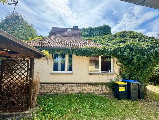 Einfamilienhaus zum Kauf 75.000 € 3 Zimmer 80 m² 882 m² Grundstück frei ab sofort Barnstädt 06268