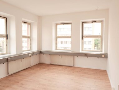 Bürofläche zur Miete 1.590,08 € 168,8 m² Bürofläche Bahnhofsviertel Magdeburg / Altstadt 39104