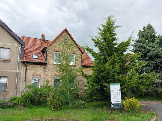 Einfamilienhaus zum Kauf 62.500 € 4 Zimmer 97 m² 397 m² Grundstück Frankleben Braunsbedra 06259