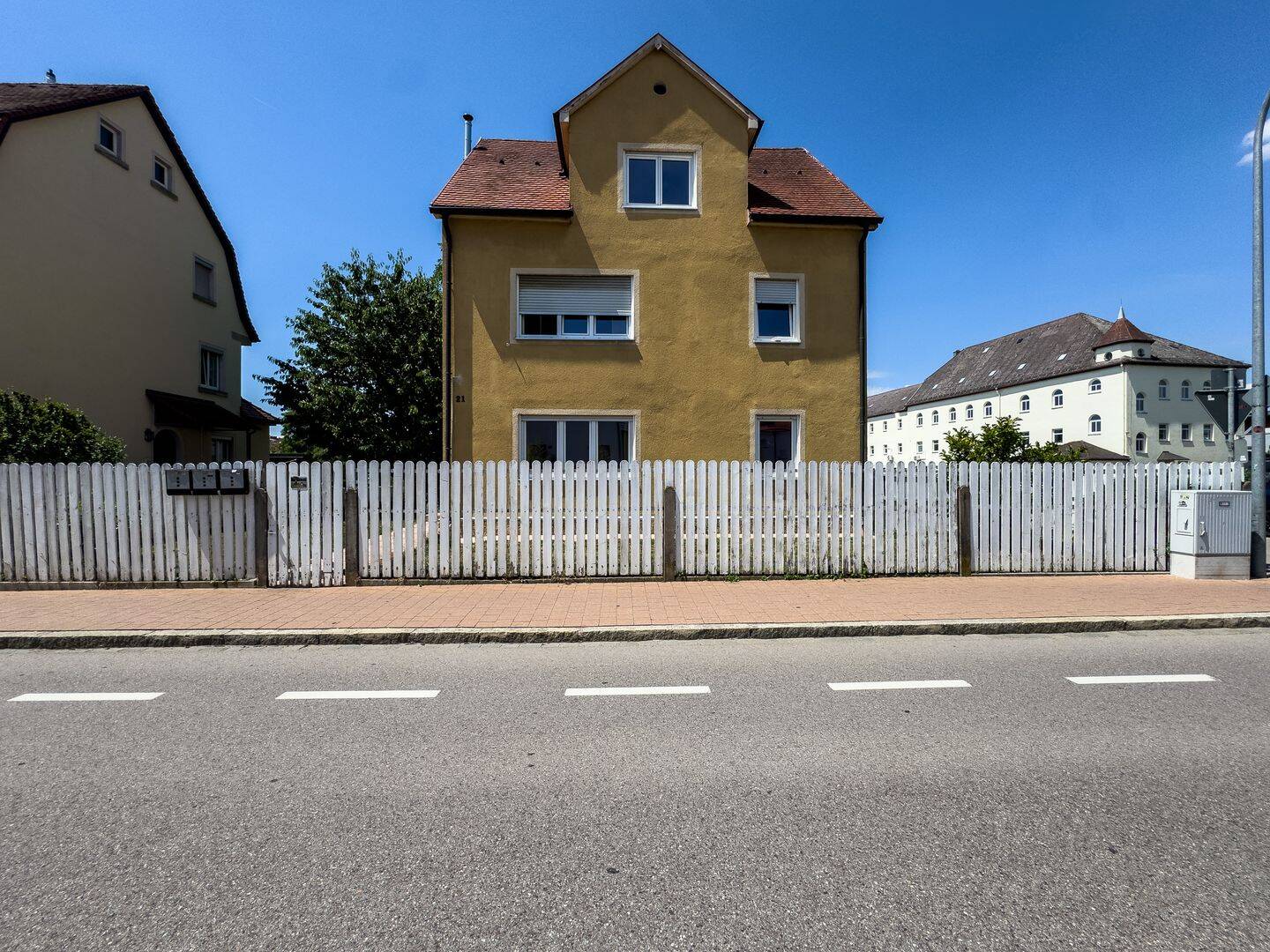 Mehrfamilienhaus zum Kauf - Ansicht 2