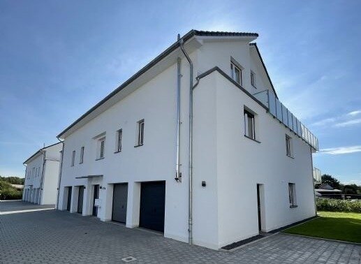 Wohnung zum Kauf provisionsfrei 399.000 € 3 Zimmer 115,8 m²<br/>Wohnfläche 1.<br/>Geschoss ab sofort<br/>Verfügbarkeit Langenhagener Str. 61b Schulenburg Langenhagen 30855