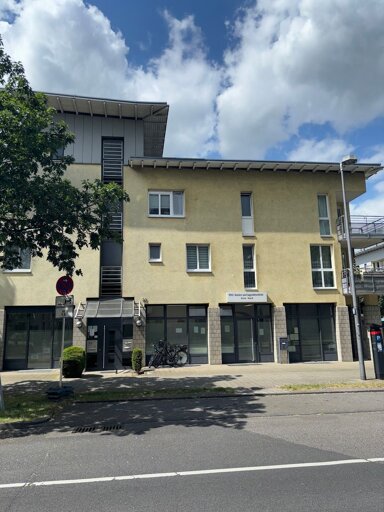 Wohnung zur Miete nur mit Wohnberechtigungsschein 326,90 € 2 Zimmer 55,5 m² 1. Geschoss frei ab 01.10.2024 Florenzer Str. 84 Köln 50765