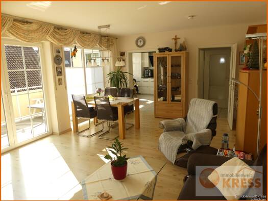 Wohnung zum Kauf 295.000 € 3 Zimmer 93,8 m² 1. Geschoss Schlüchtern 36381