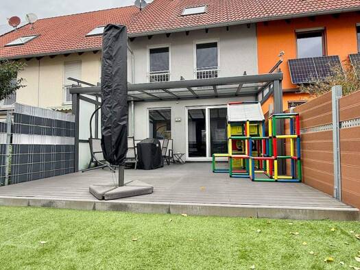 Reihenmittelhaus zum Kauf 569.000 € 4,5 Zimmer 135 m² 132 m² Grundstück frei ab 01.02.2026 Seukendorf 90556