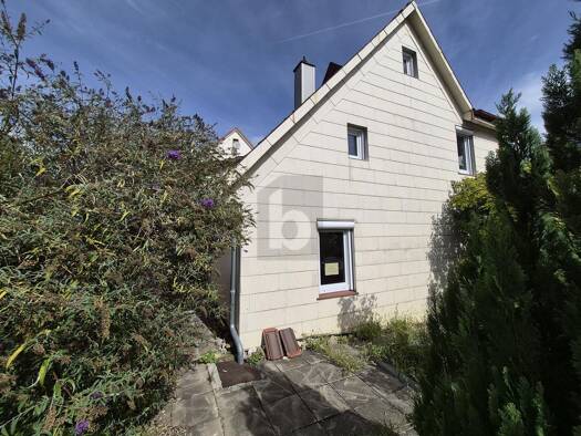 Einfamilienhaus zum Kauf 360.000 € 4 Zimmer 125 m² 340 m² Grundstück Dettingen an der Erms 72581