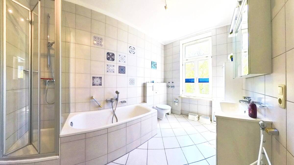 Property thumbnail 19