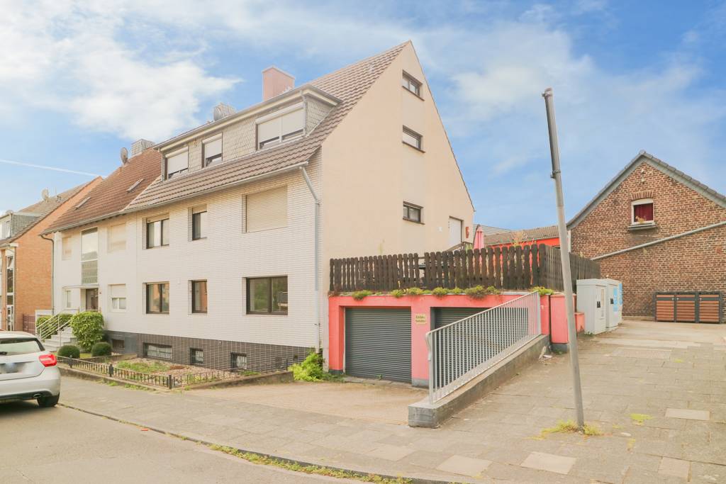 Mehrfamilienhaus zum Kauf 590.000 € 10 Zimmer 254 m²<br/>Wohnfläche 362 m²<br/>Grundstück Roggendorf Köln / Roggendorf/Thenhoven 50769