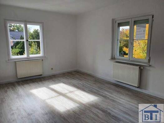 Wohnung zur Miete 450 € 3 Zimmer 83,2 m² 1. Geschoss Zittau 02763