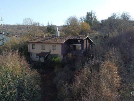 Einfamilienhaus zum Kauf 250.000 € 4 Zimmer 165 m² 2.092 m² Grundstück Pfaffenhausen Hammelburg 97762