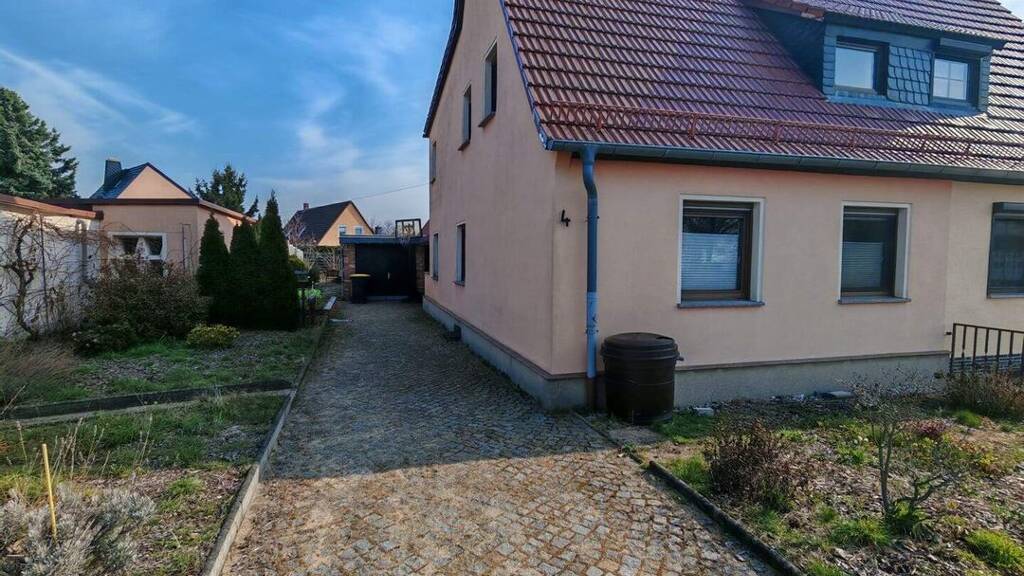 Haus zur Miete 1.400 € 4 Zimmer 108 m² 620 m² Grundstück Weinböhla 01689