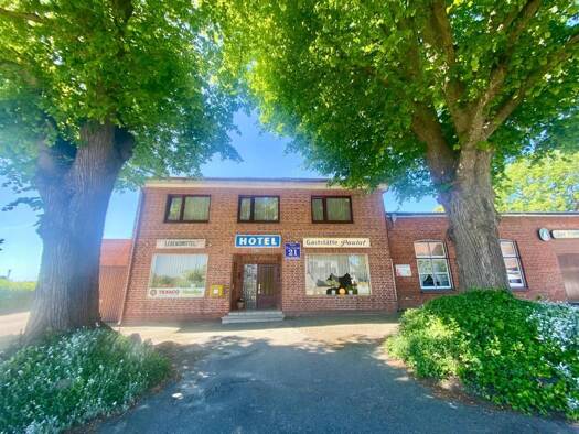 Haus zum Kauf 695.000 € 20 Zimmer 800 m² 2.300 m² Grundstück Wesenberg 23858