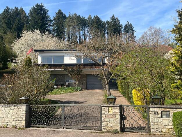 Haus zum Kauf 598.000 € 6 Zimmer 310,5 m² 12.313 m² Grundstück Bad Sobernheim 55566