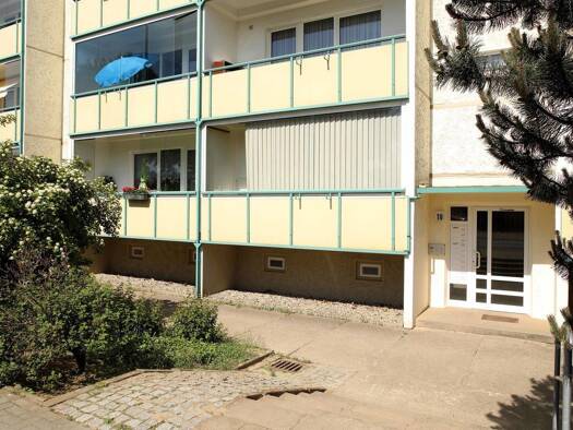 Wohnung zur Miete 371 € 3 Zimmer 62,9 m² 2. Geschoss Hufelandstraße 19 Oststadt Neubrandenburg 17036