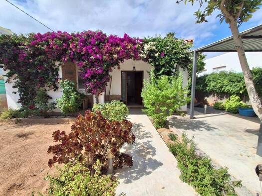 Chalet zum Kauf 1.150.000 € 3 Zimmer 120 m² 430 m² Grundstück Santa Eulària des Riu 07813