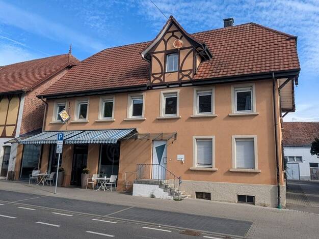 Haus zum Kauf 698.000 € 5 Zimmer 291 m² 368 m² Grundstück Böhringen Radolfzell am Bodensee 78315