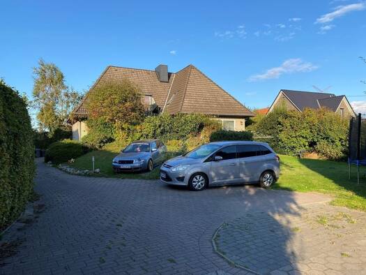 Mehrfamilienhaus zum Kauf 385.600 € 7 Zimmer 233 m² 742 m² Grundstück frei ab sofort Grünendeich 21720