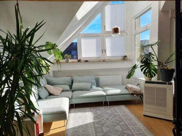 Wohnung zum Kauf provisionsfrei 320.000 € 3 Zimmer 92 m² 2. Geschoss frei ab 01.05.2026 Hohenloherstrasse 1 Horkheim Heilbronn 74081