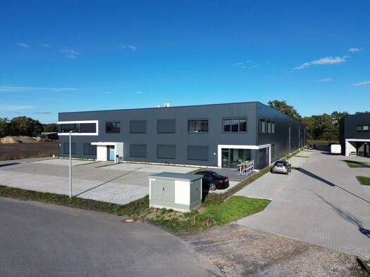 Sonstiges zum Kauf - Erstbezug als Kapitalanlage geeignet 5.299.000 € 3.686 m² 6.664 m² Grundstück Stukenbrock-Senne Schloß Holte-Stukenbrock 33758