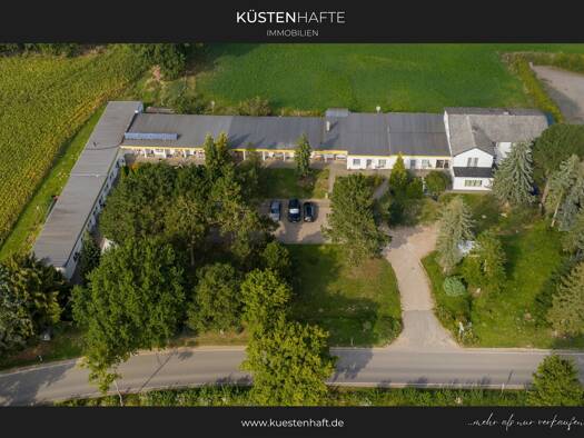 Hotel zum Kauf 2.800.000 € 30 Zimmer Pansdorf Ratekau / Pansdorf 23689