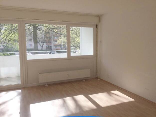 Wohnung zur Miete nur mit Wohnberechtigungsschein 428 € 3,5 Zimmer 80,3 m² frei ab 20.06.2025 Julius-Leber-Weg 11-13 Horst Essen 45279