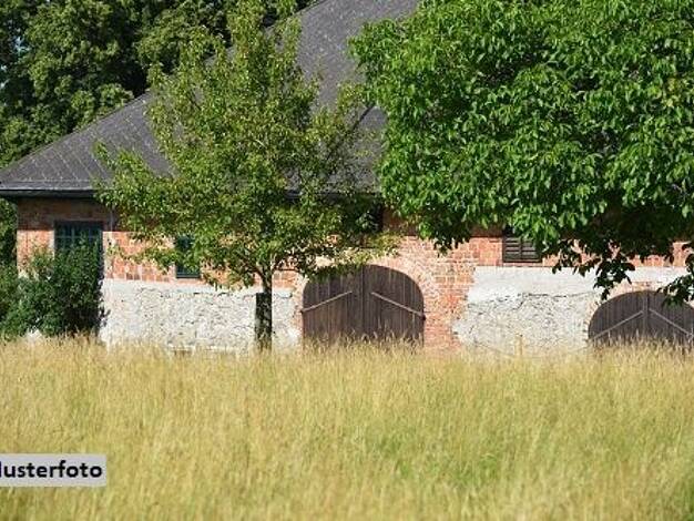 Einfamilienhaus zum Kauf 137.300 € 150 m² 3.272 m² Grundstück Pfaffenhain Jahnsdorf/Erzgeb. 09387