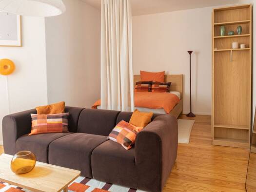 Wohnung zur Miete 1.330 € 1 Zimmer 41 m² Geschoss 1/4 frei ab sofort Friedrichshain Berlin 10243