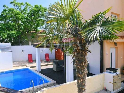 Haus zum Kauf 450.000 € 6 Zimmer 160 m² Dobrinj