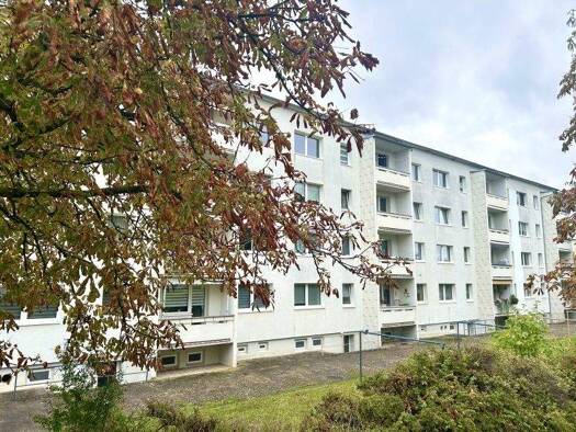 Wohnung zur Miete 210 € 1 Zimmer 32 m² Bad Köstritz 07586