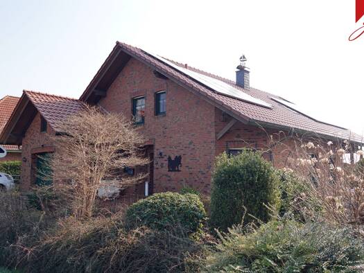 Einfamilienhaus zur Miete 1.600 € 8 Zimmer 220 m² 1.000 m² Grundstück frei ab 01.05.2026 Upende Südbrookmerland 26624