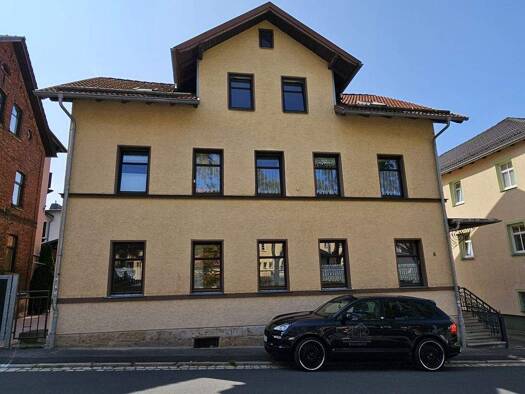 Haus zum Kauf als Kapitalanlage geeignet 379.000 € 10 Zimmer 276 m² 458 m² Grundstück Sonneberg 96515