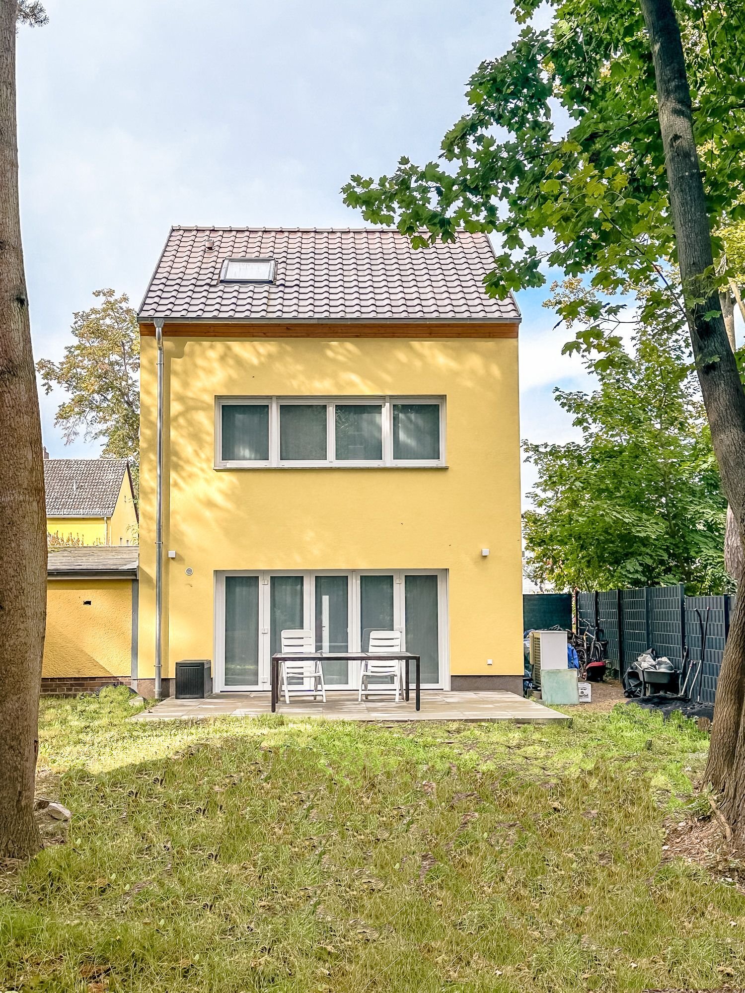 Einfamilienhaus zum Kauf 749.000 € 4 Zimmer 94 m²<br/>Wohnfläche 659 m²<br/>Grundstück ab sofort<br/>Verfügbarkeit Marco-Polo-Str. 1 Kladow Berlin 14089