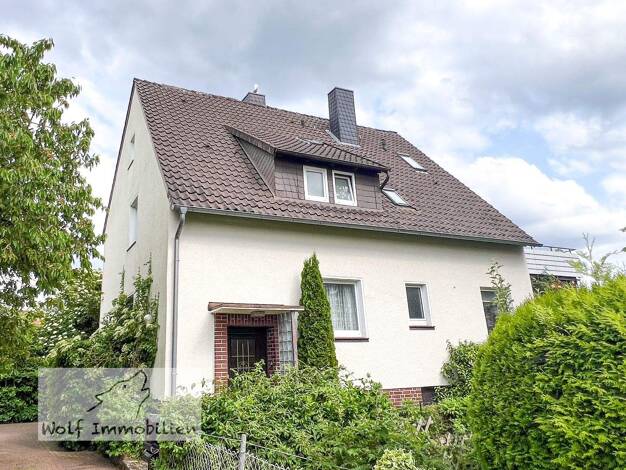 Mehrfamilienhaus zum Kauf 499.000 € 8 Zimmer 240 m² 1.266 m² Grundstück Berenbostel Garbsen 30827